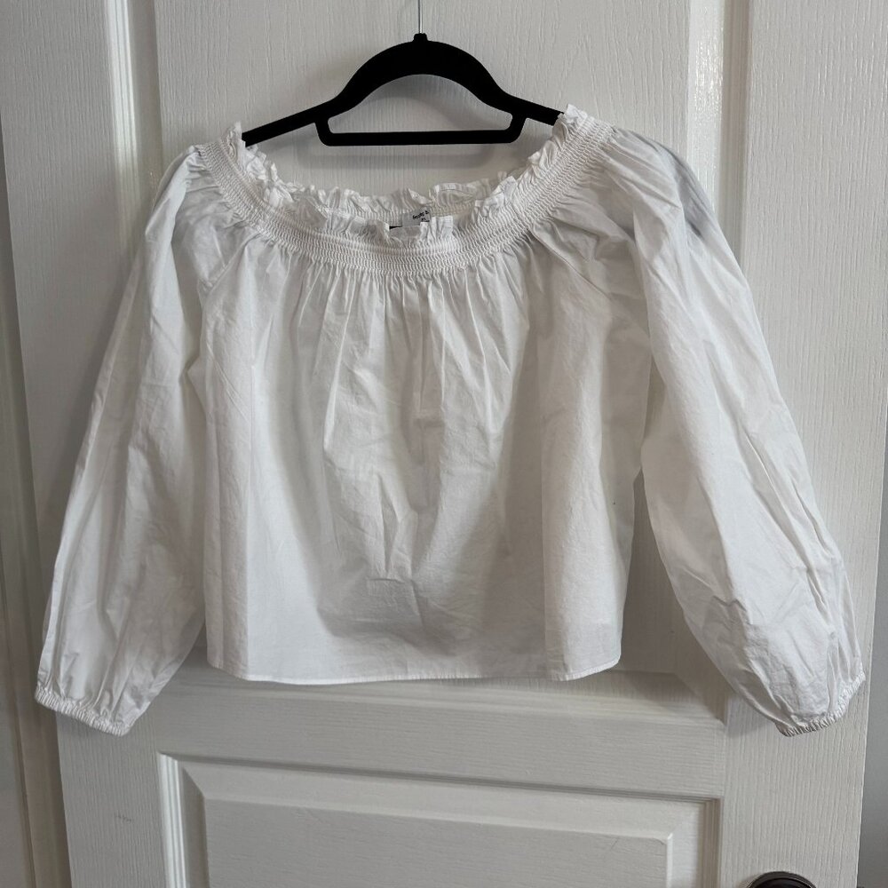 Aritzia Sunday Best White Smocked Blouse – Size XS